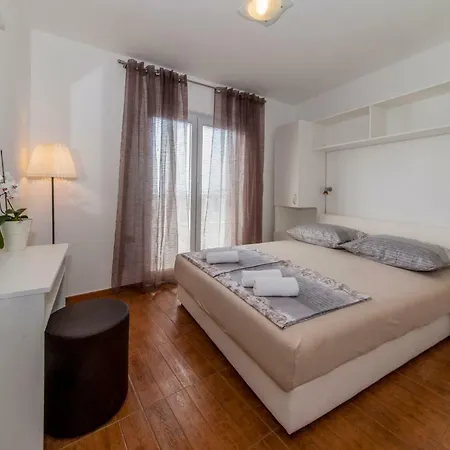 Nika Apartment *
